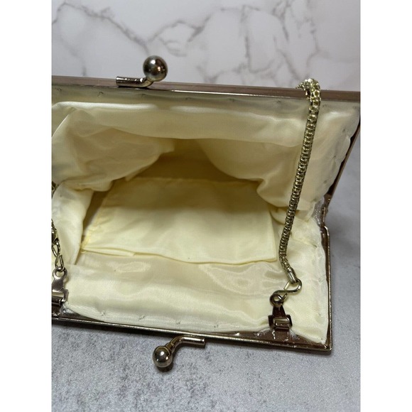 Vintage Small Size White Pearl Shimmer on White Micro Bead Chain Purse 6" x 5" - Picture 7 of 10